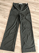 Bershka Hose  Damen schwarz Gr. 36 Steifen -  sehr guter Zustand