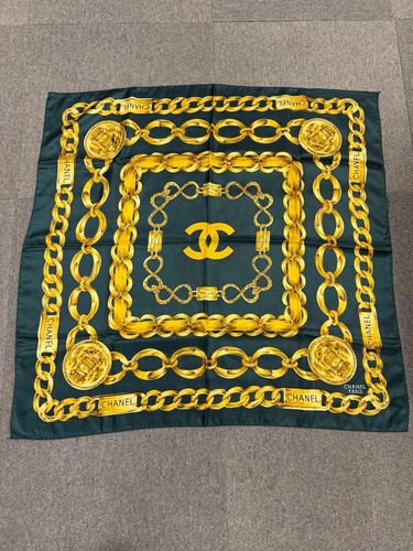 Chanel seidentuch logo kette - chanel,
