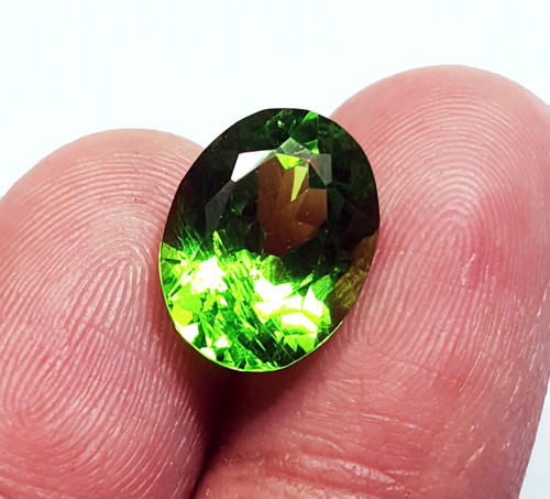 Natural peridot ct - natural, oval