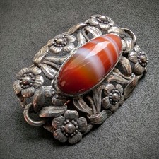 Jugendstil Brosche Achat rot