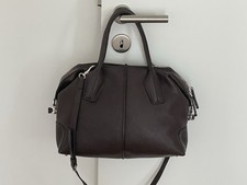 Tasche Tod‘s Dunkelbraun und Silber 2x Benutzt Mittelgroß wie neu