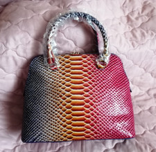 WUNDERSCHÖNE DAMEN HANDTASCHE KROKO MUSTER FARBVEERLAUF 32 x 24 x 13cm