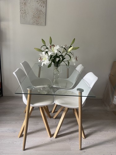 Großer glastisch aus glas mit - aus,