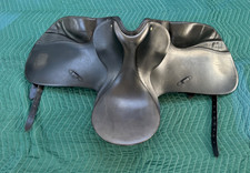 Horse Saddle- 17" Dressage