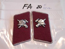 Feuerwehr Kragenspiegel mit Helm Sachsen ca 6,5x4cm 1 Paar (fa20)