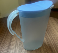 Tupperware Junge Welle Kanne Milchkännchen 300 ml Kippdeckel Blau Kippverschluss