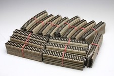 150 Stück MÄRKLIN M-Gleis Paket Konvolut gerade 5106 + gebogene 5100 Gleisstücke