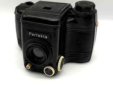 VEB Perfekta Bakelit mit Achromat 1:7.7 80mm Boxkamera Rollfilm Analogkamera