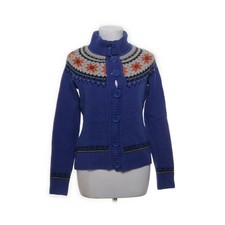 King Louie, Strickjacke