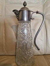 Selten. Antik verziert