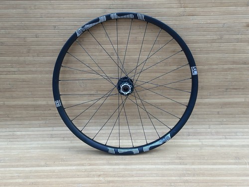 Thirteen trsr carbon - e,