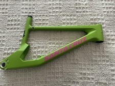 Santa Cruz Nomad Hauptrahmen