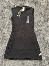 Schwarzes Adidas Kleid