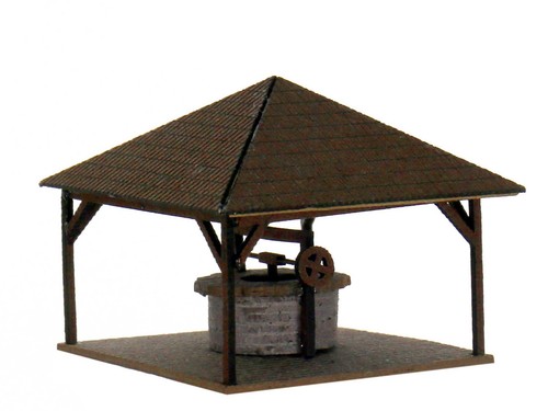 L00035 brunnen mit dach - mu,