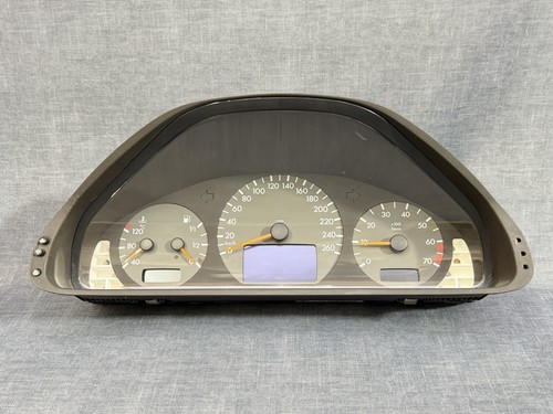 Mercedes w208 clk320 - w208,