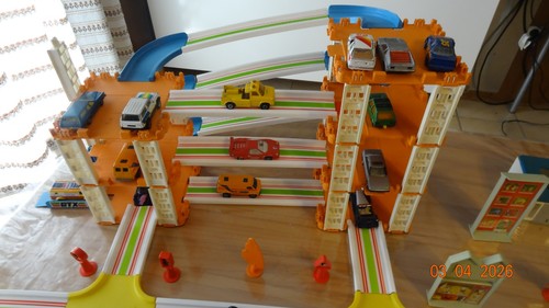Matchbox autos mit - mit, parkhaus