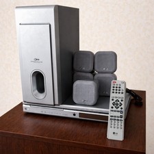 LG 5.1 Heimkino-Anlage mit