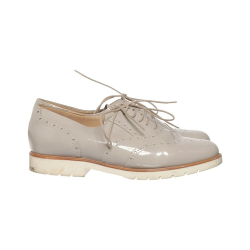 Sacha essentials - sacha,