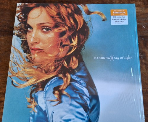 Madonna ray light - of,