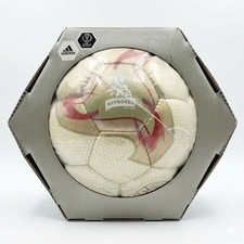 Adidas Fevernova 2002 FIFA