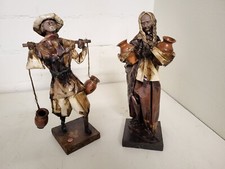2 mexikanische Figuren Mann und Frau als Wasserträger aus Pappmache