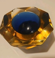 Murano Wabe facettiert blau in Bernstein in Gold Space Age Diamantschliff selten