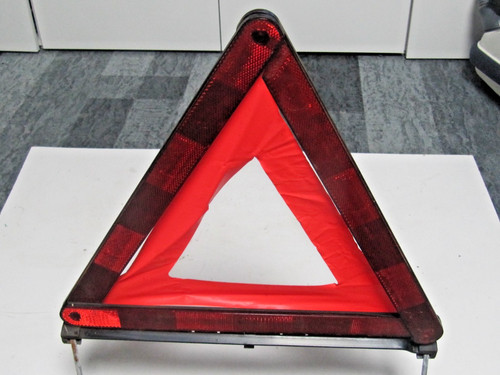 Warndreieck audi 8d9860251b - warndreieck,