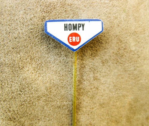 Anstecknadel hompy eru - ~hompy, eru~