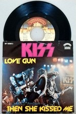 7" Vinyl Single:  KISS  Love