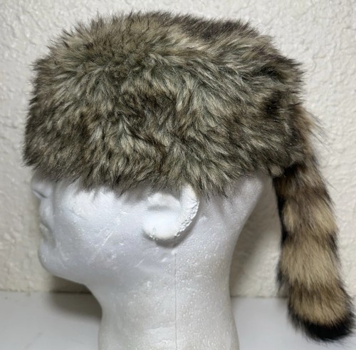 Coon skin cap daniel boone - coon,