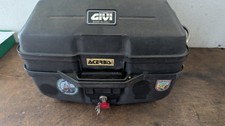 kleines TOPCASE GIVI monolock mit seitlichen Griffen Zurrösen 25-30 Liter