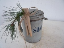 Alte Spendendose Sammelbüchse Spendenbox Shabby Blech Vintabe Industriestil