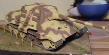 Maßstab 1:35 Panzer VI Jagdtiger gebaut und gealtert
