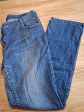 Cecil Jeans, Style Charlize Gr. 36 (46), L34 m. Elasthan. Leichter Bootcut.
