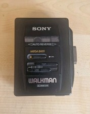 Sony Walkman Mega Bass Kassettenspieler WM 2055
