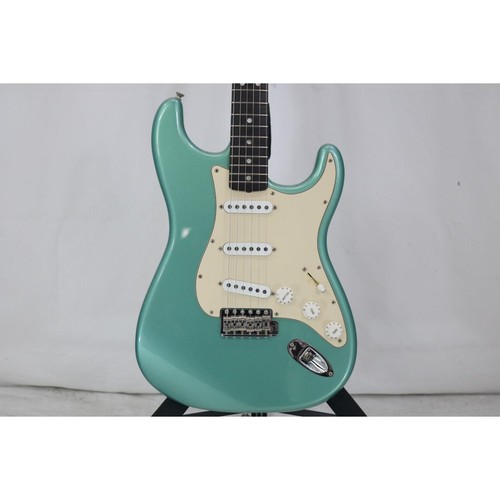 Authentic fender custom - fender, shop
