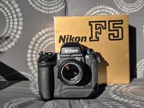 Nikon mit nikkor - f5,