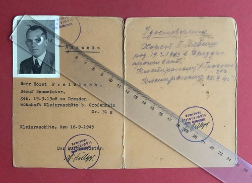 Alter ausweis mit foto - mit,