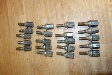 Radschrauben Radbolzen Alufelgen 20 Stück Volvo V70 C70 S70 3546899