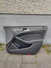 TÜR RECHTS VORNE Gremium Verkleidung Mercedes-Benz B (W246) A2467200262