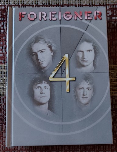 Foreigner super deluxe - foreigner,