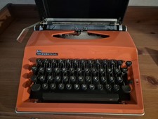 Alte Schreibmaschine Adler