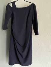 Designer-Etuikleid mit kurzer