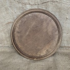 Geschnitztes Brotbrett - rund