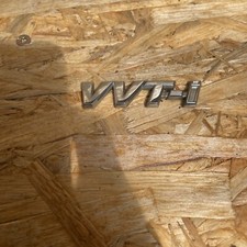 Emblem Toyota Yaris 2003 VVT-i 
