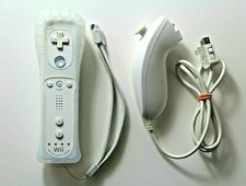 Nintendo Wii + Wii U Remote