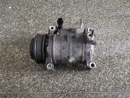 Chrysler town country v 2010 - country,