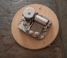 Spieluhr Sankyo Stück Lilly