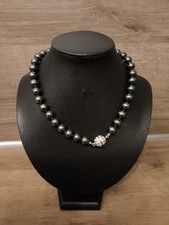 Anthrazitfarbene Perlenkette mit Magnetverschluss Neu
