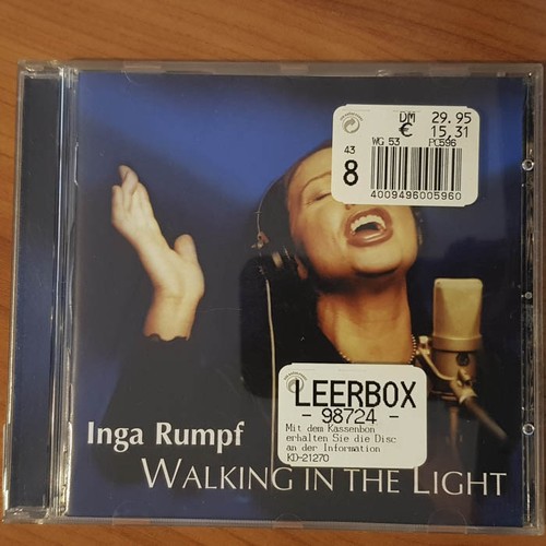 Inga rumpf walking the - in,